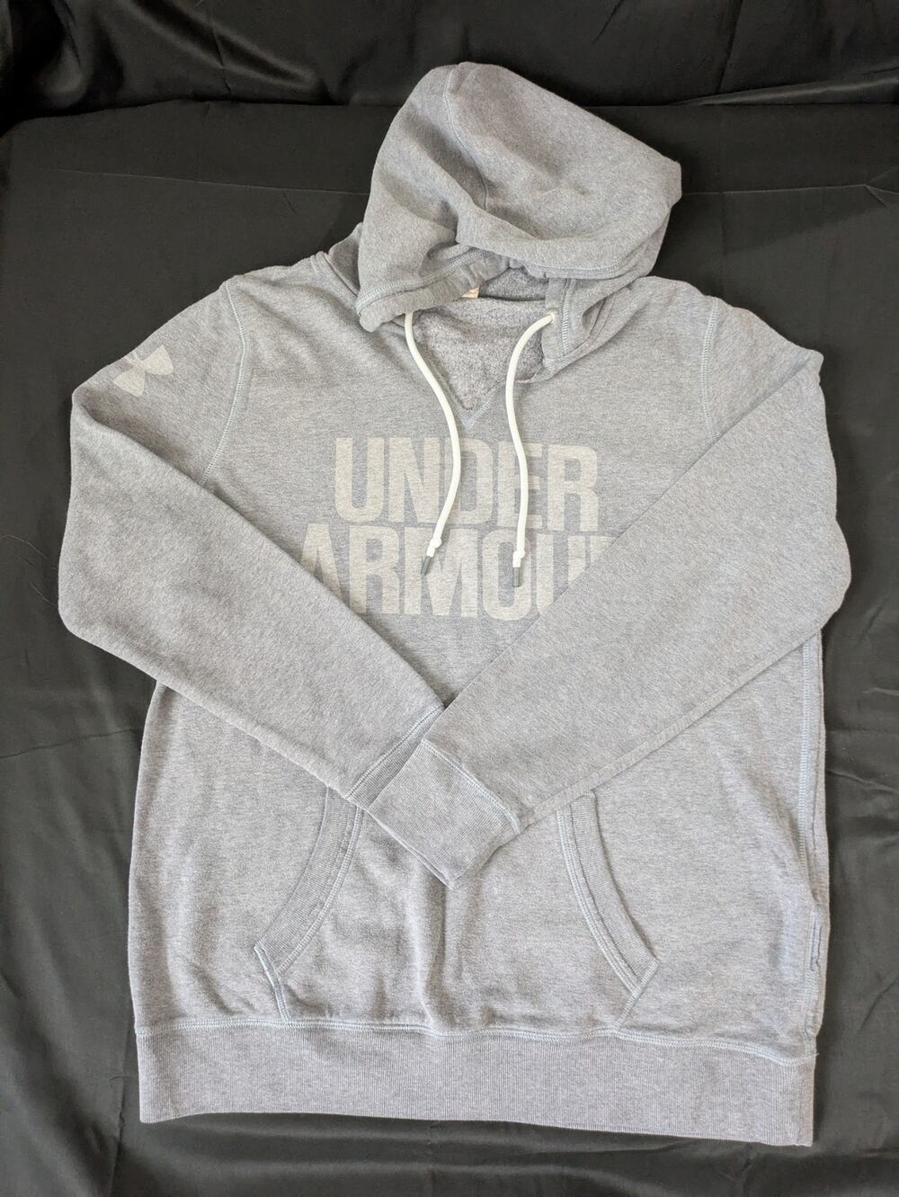 Under Armour Womens Large Gray Fleece Pullover Hoodie V-Notch Spellout Logo L